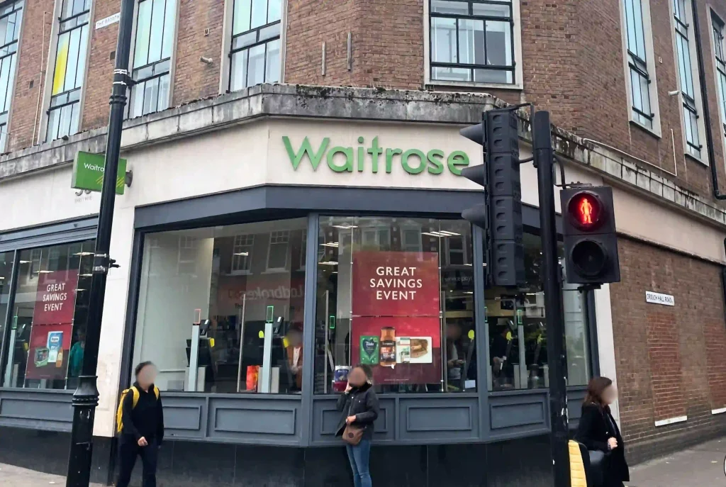 イギリスのスーパーマーケット Waitrose