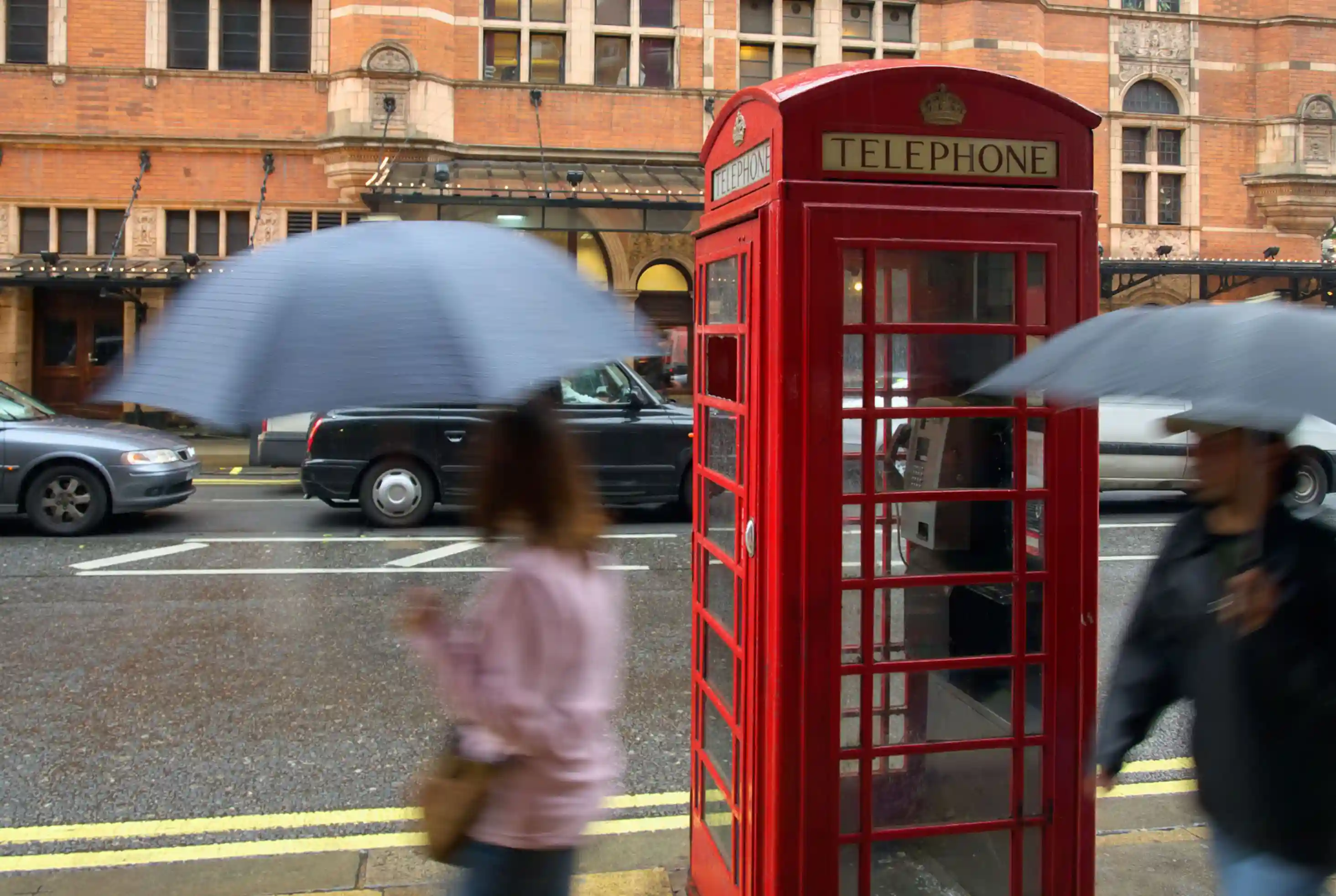 ロンドンの天気や気候 日照時間 おすすめの服装 雨