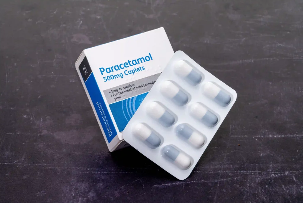 ロンドン イギリス 日本から持って行くべきアイテム9選 Paracetamol