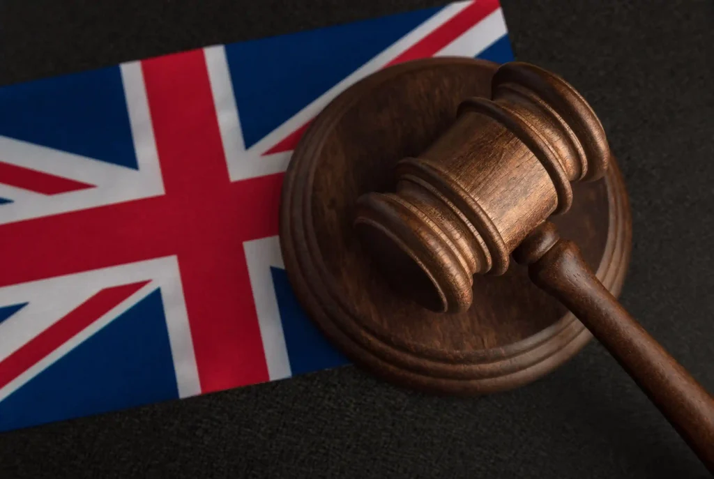 ロンドン イギリス政府 ジャッジ 
