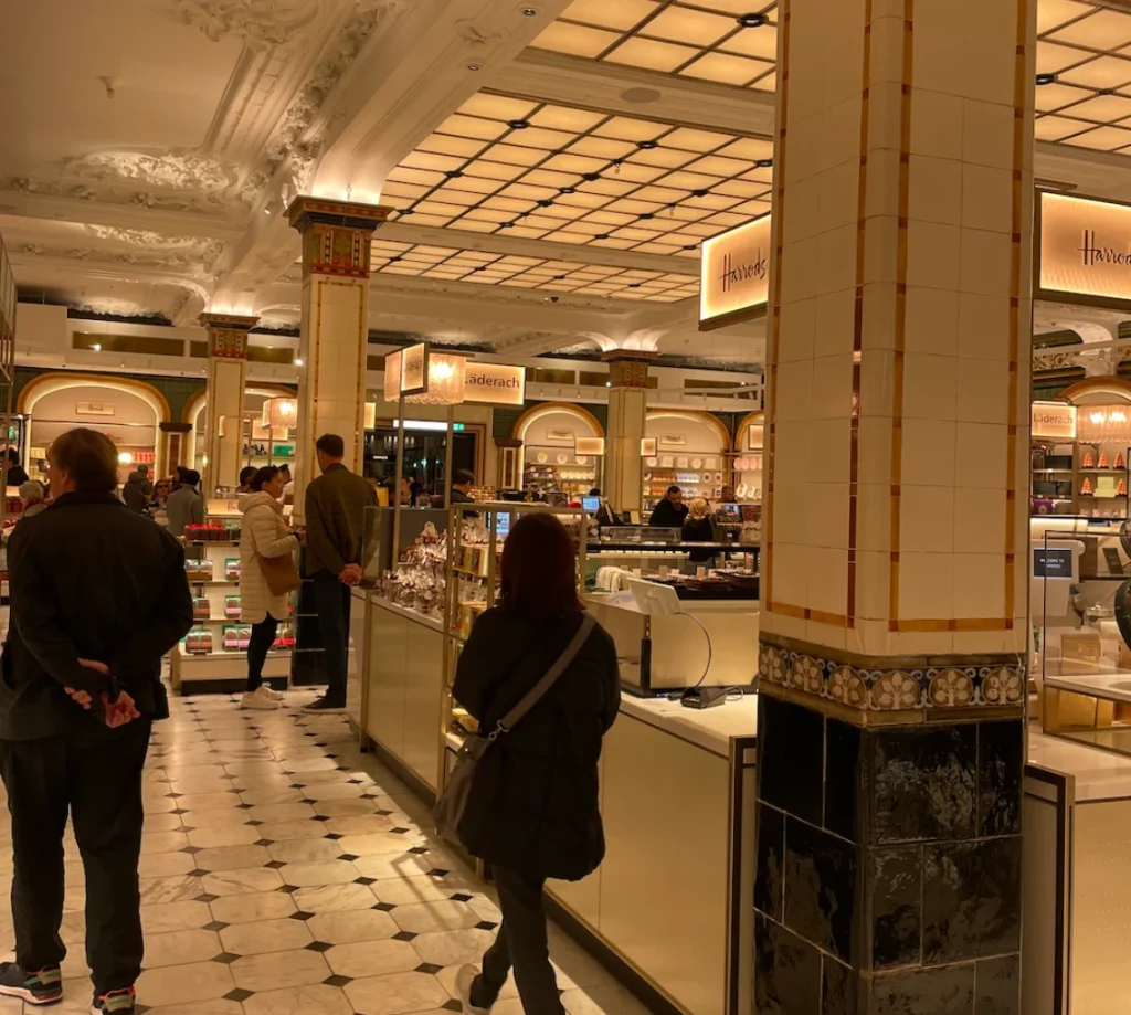 ハロッズ（Harrods）