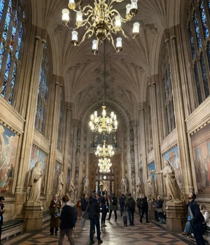 英国国会議事堂ツアー  St Stephen’s Hall（セント・スティーブンズ・ホール）の様子